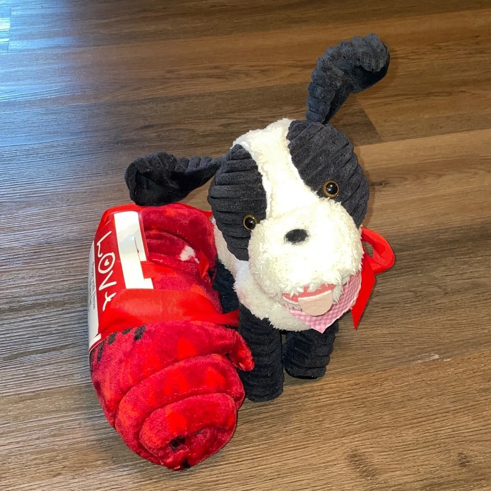 Puppy with throw two piece set NWT